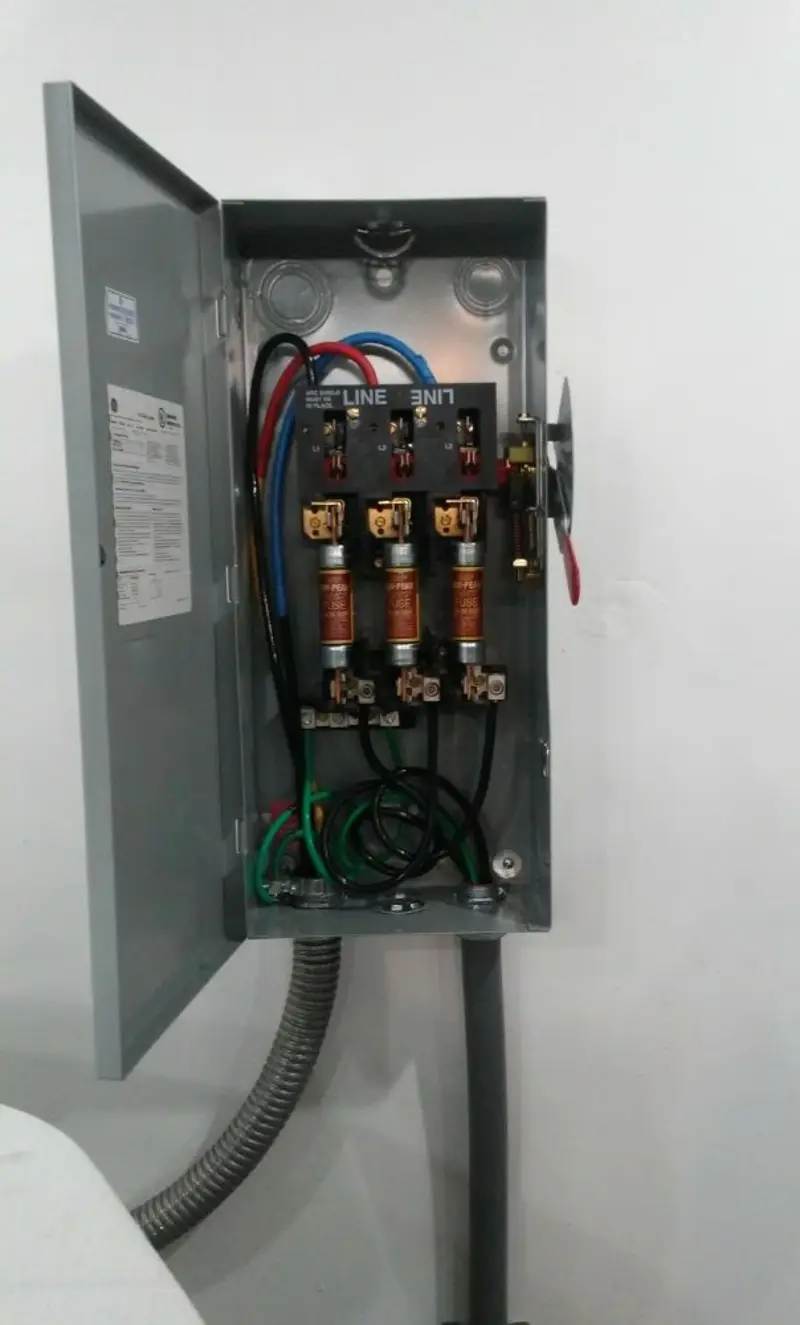 Three-phase disconnect switch installed for Electrical Wiring & Rewiring in Scotts Valley